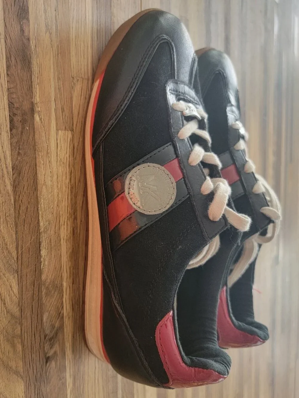 Michael Kors Vintage Black Suede Low Top Lace Up Leather Sneakers Red Trim